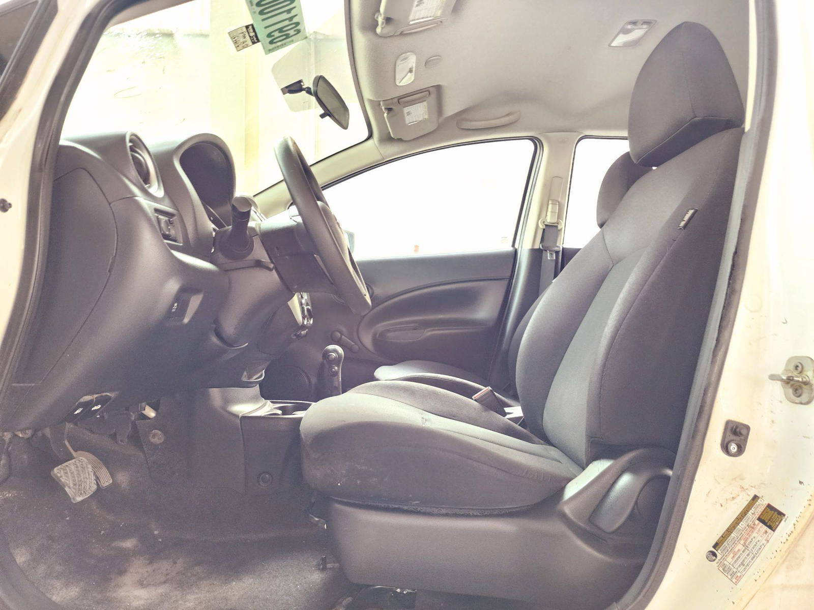 2015 NISSAN VERSA NOTE — 154550 Miles — Lot 69110014 — Souq - Marhaba Auctions Used Cars - Image 8