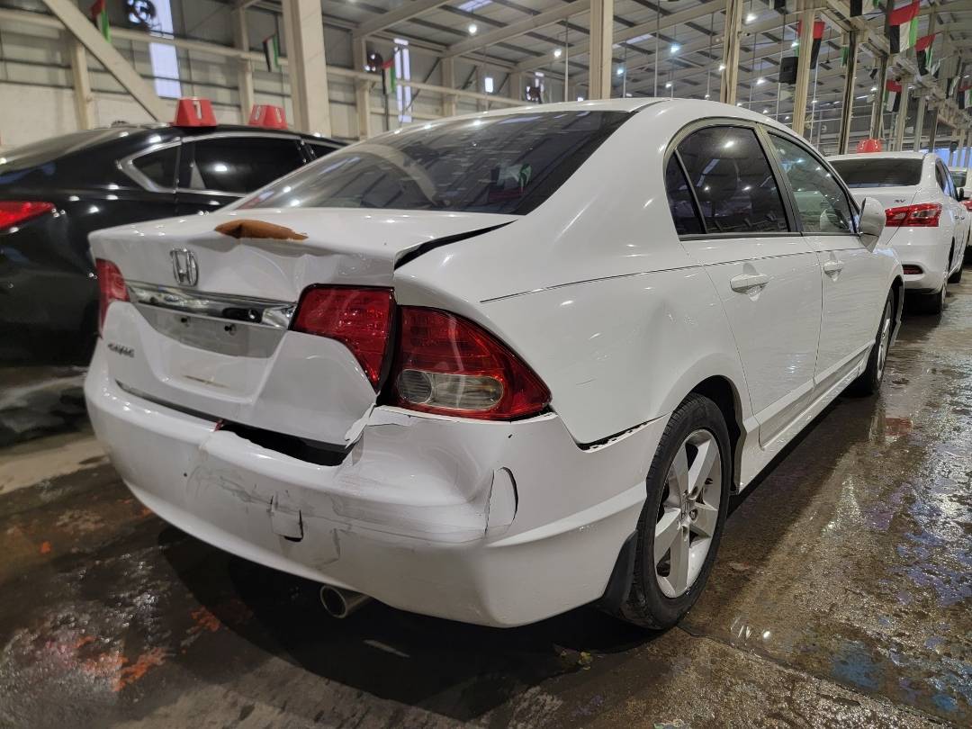 2011 HONDA CIVIC — 226030 Miles — Lot 75931123 - Marhaba Auctions Used Cars - Image 4