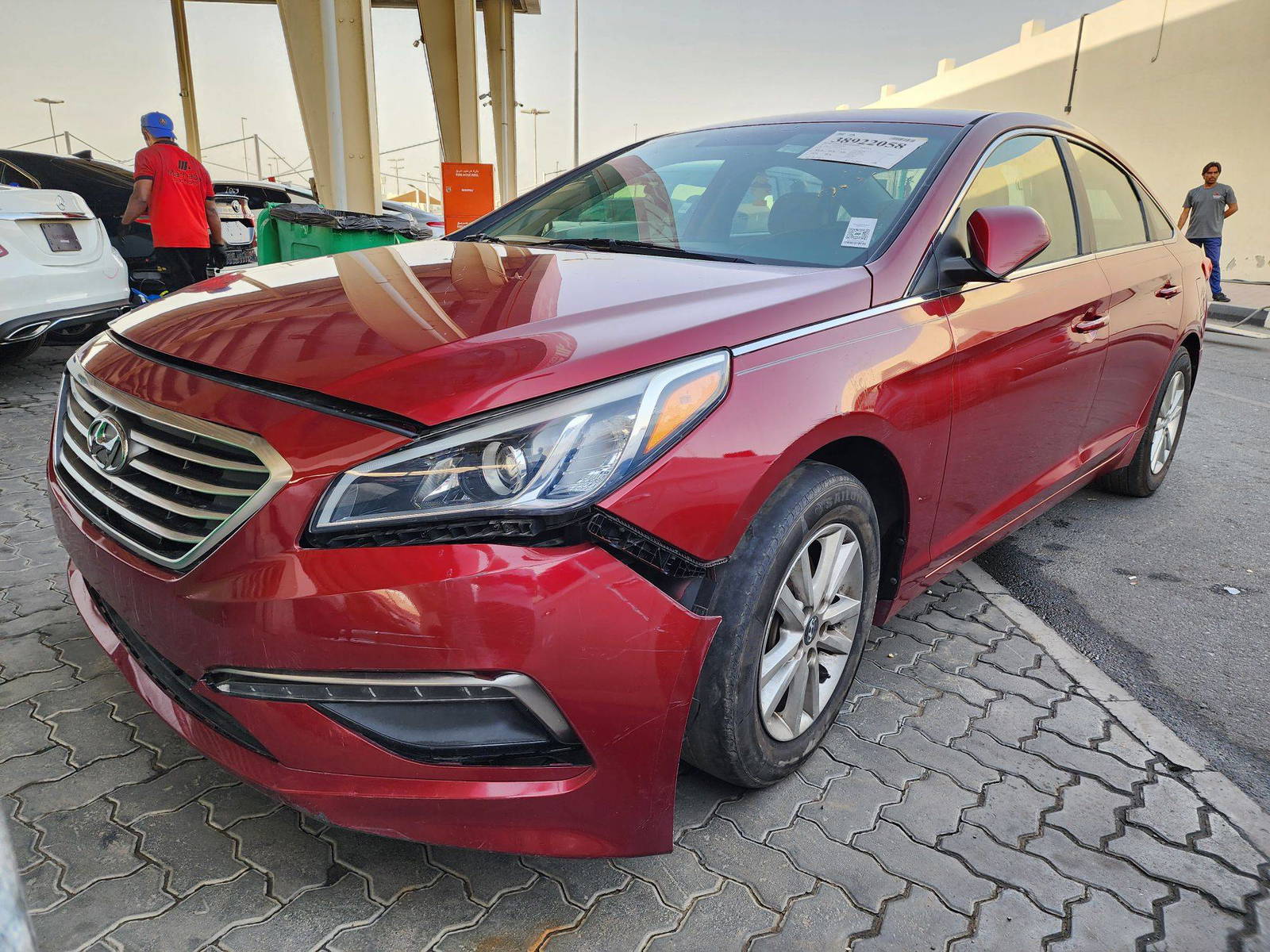 2015 HYUNDAI SONATA — 213281 Miles — Lot 38922058 — Ind. 12 - Marhaba Auctions Used Cars - Image 5