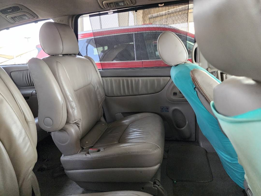 2008 TOYOTA SIENNA — 208444 Miles — Lot 39190752 — Souq - Marhaba Auctions Used Cars - Image 9