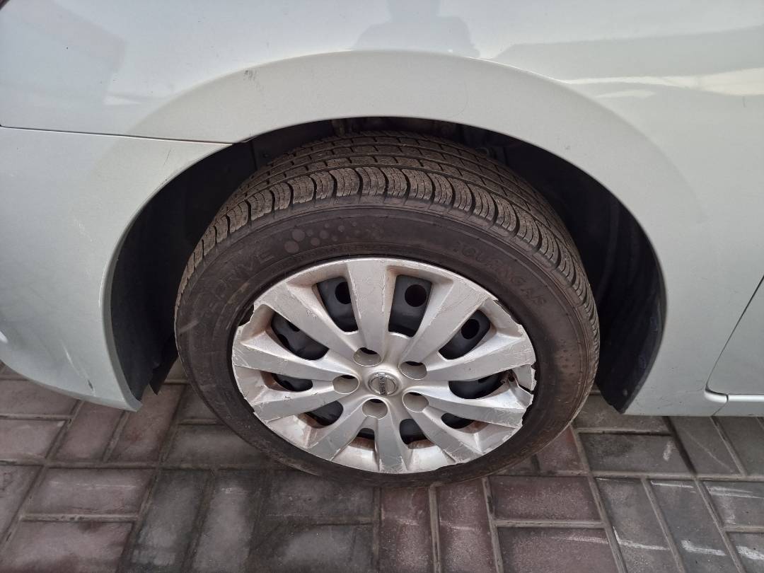 2014 NISSAN SENTRA — 191178 Miles — Lot 663317 — Souq - Marhaba Auctions Used Cars - Image 11