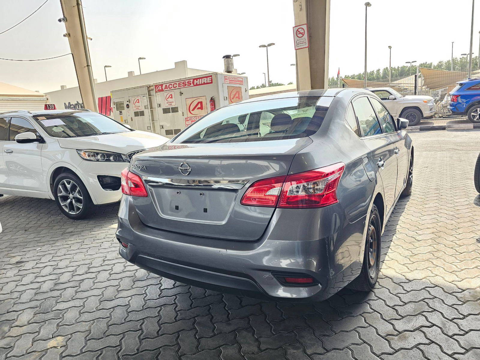 2016 NISSAN SENTRA — 180847 Miles — Lot 8GY293040 — Souq - Marhaba Auctions Used Cars - Image 3