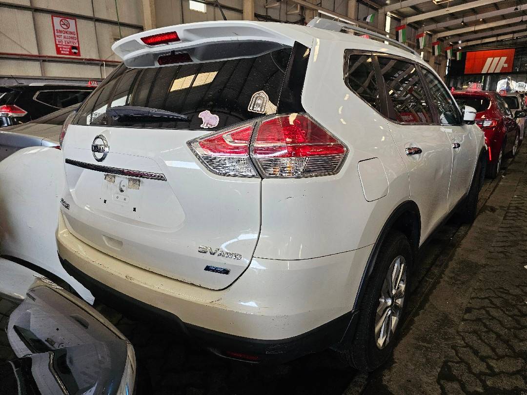 NISSAN ROGUE