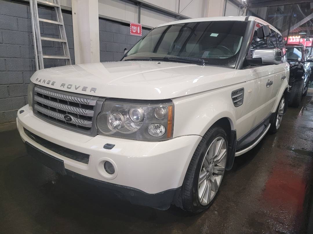 2009 LAND ROVER RANGE ROVER SUPERCHARGED — 155999 Miles — Lot 189951 - Marhaba Auctions Used Cars - Image 7