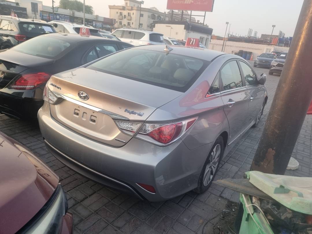 2013 HYUNDAI SONATA — 124123 Miles — Lot 3DA080847 — Ind. 12 - Marhaba Auctions Used Cars - Image 3