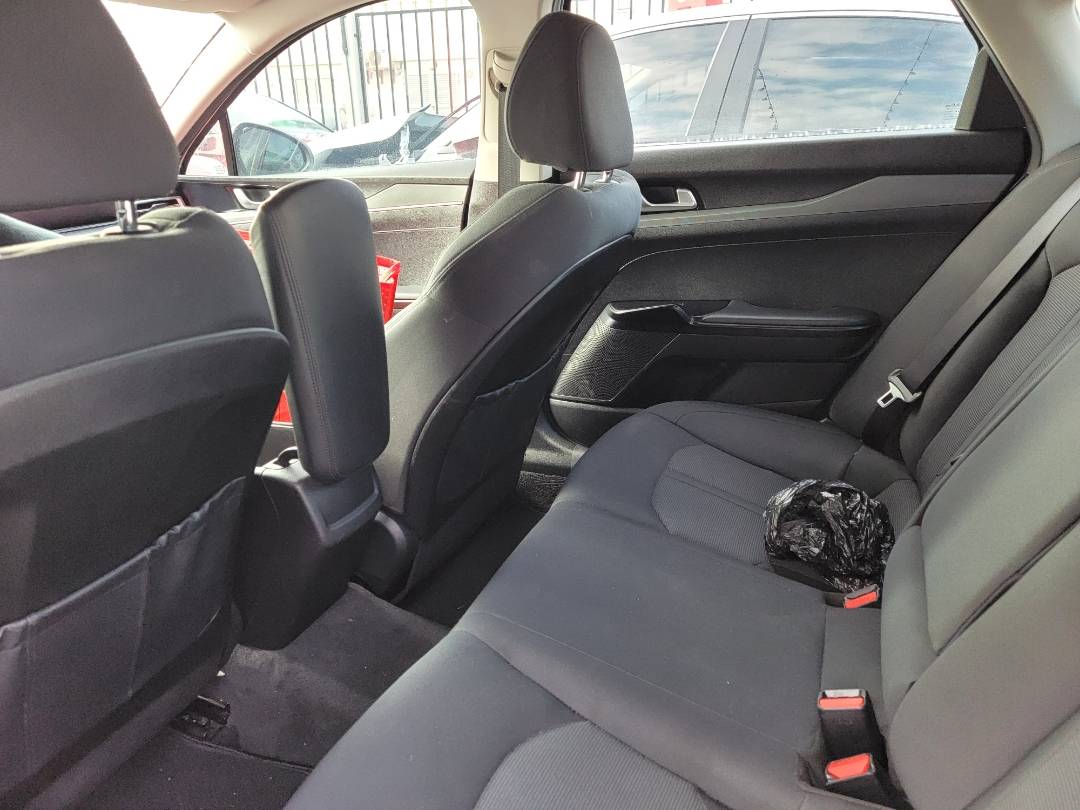 2021 KIA K5 — 70247 Miles — Lot 62996993 - Marhaba Auctions Used Cars - Image 5