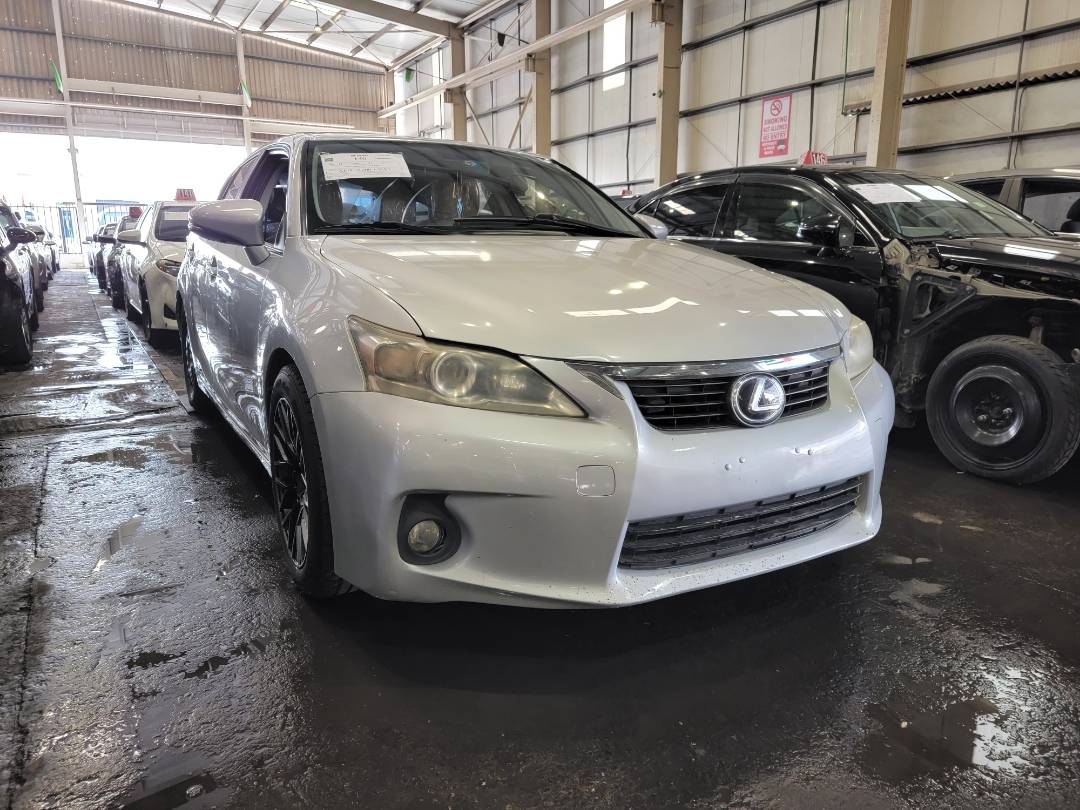 2012 LEXUS CT 200h — 169525 Miles — Lot 4C2065907 — Main - Marhaba Auctions Used Cars - Image 4