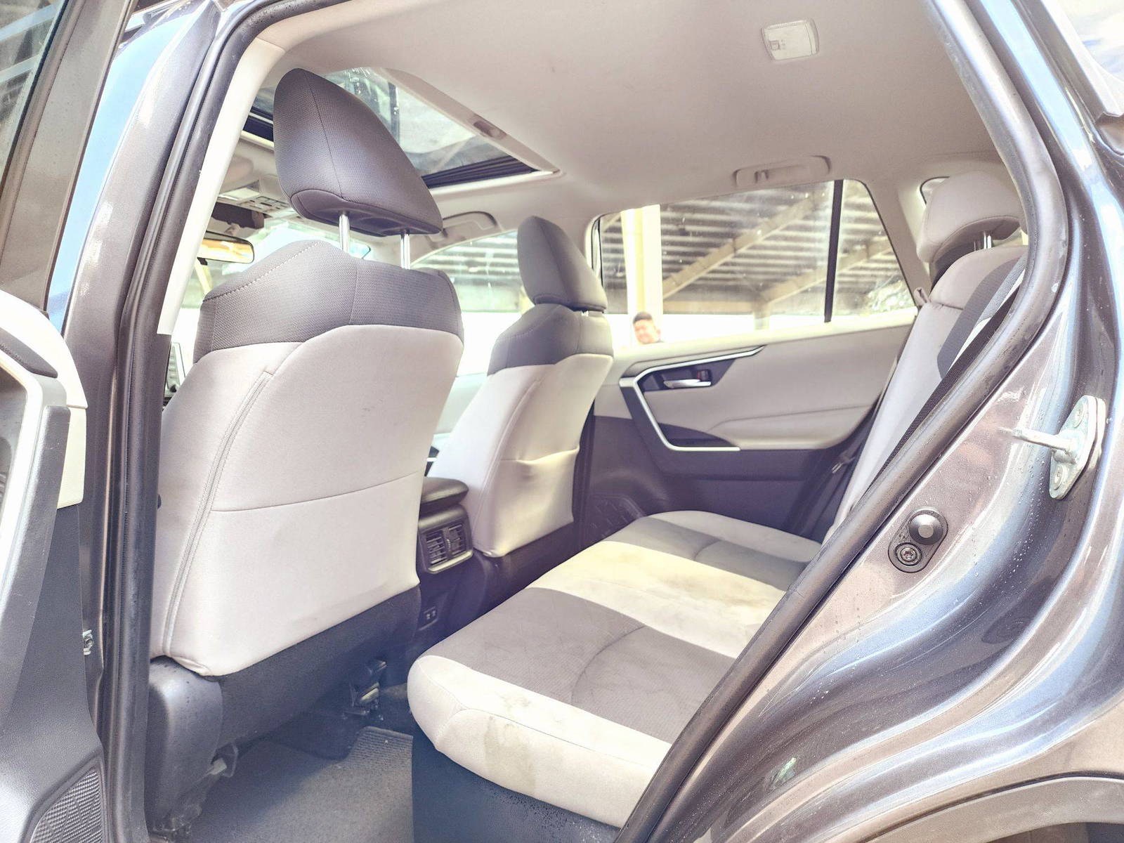 2019 TOYOTA RAV4 — 168728 Miles — Lot W026605 — Main - Marhaba Auctions Used Cars - Image 6
