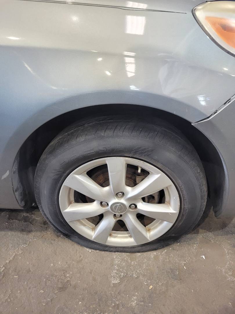 2012 NISSAN VERSA — 154055 Miles — Lot 38716875 — Ind. 12 - Marhaba Auctions Used Cars - Image 9