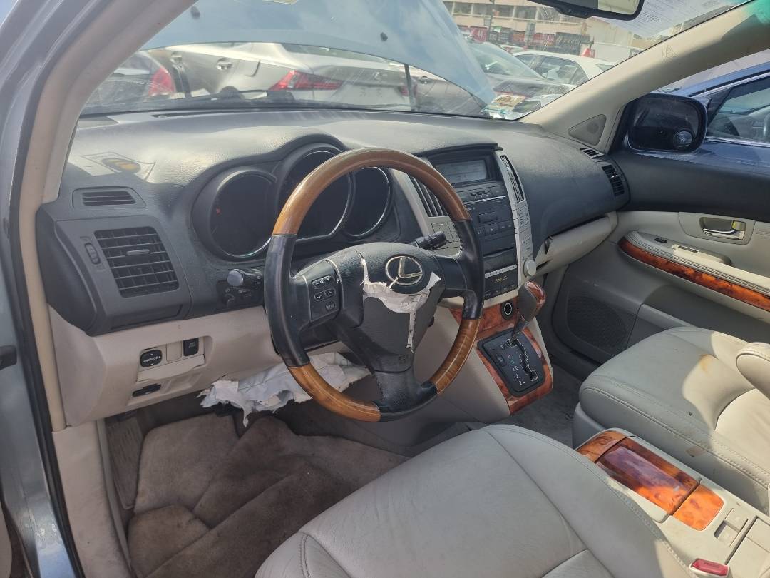 2009 LEXUS RX 350 — 196098 Miles — Lot 066344 — Main - Marhaba Auctions Used Cars - Image 8