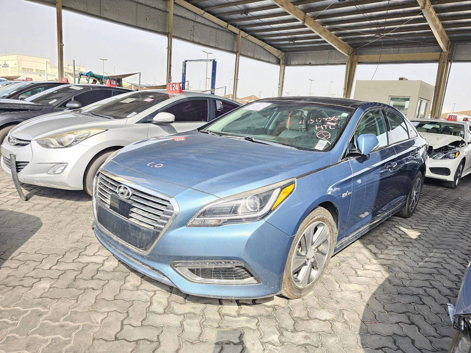 2016 HYUNDAI SONATA — 125760 Miles — Lot 5GA008247 — Souq - Marhaba Auctions Used Cars - Image 5