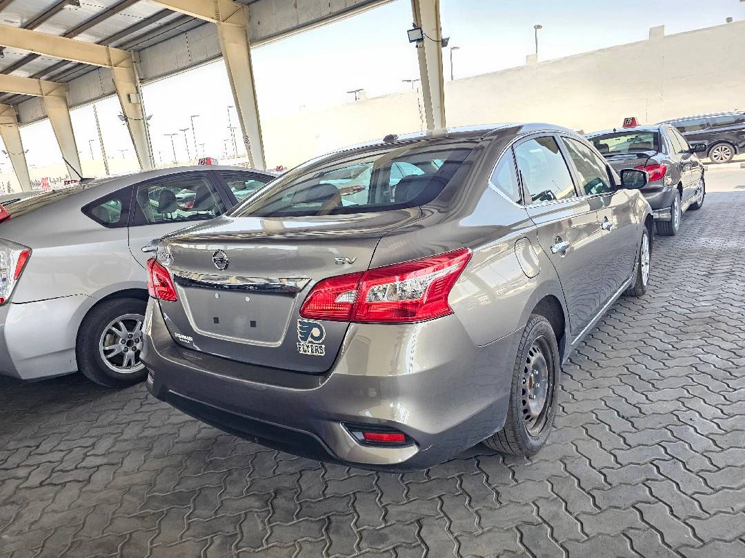 NISSAN SENTRA