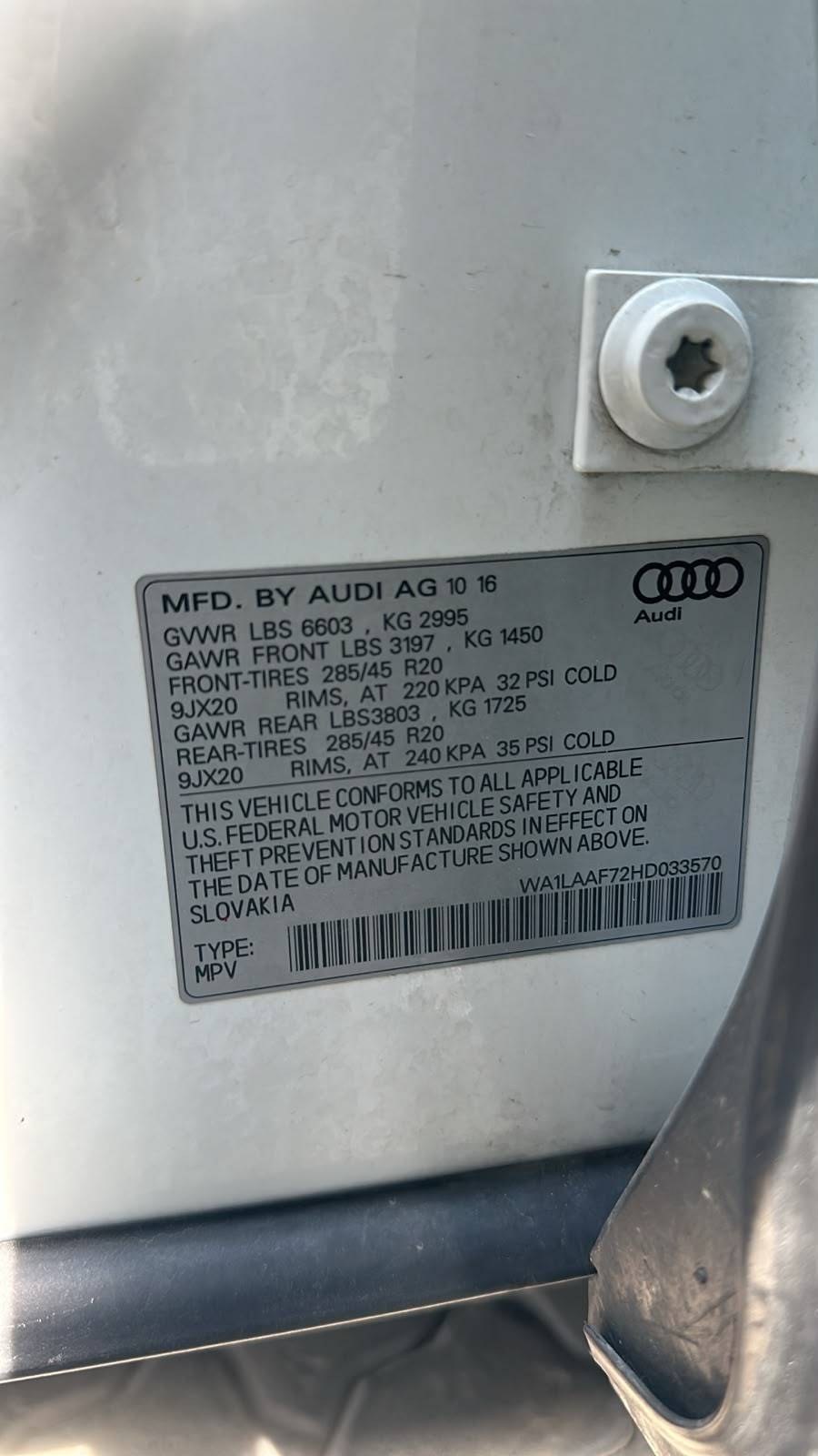 2017 AUDI Q7 — 273485 KM — Lot 72HD033570 — Souq - Marhaba Auctions Used Cars - Image 10