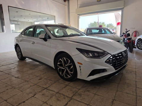 2020 HYUNDAI SONATA at Marhaba Auctions