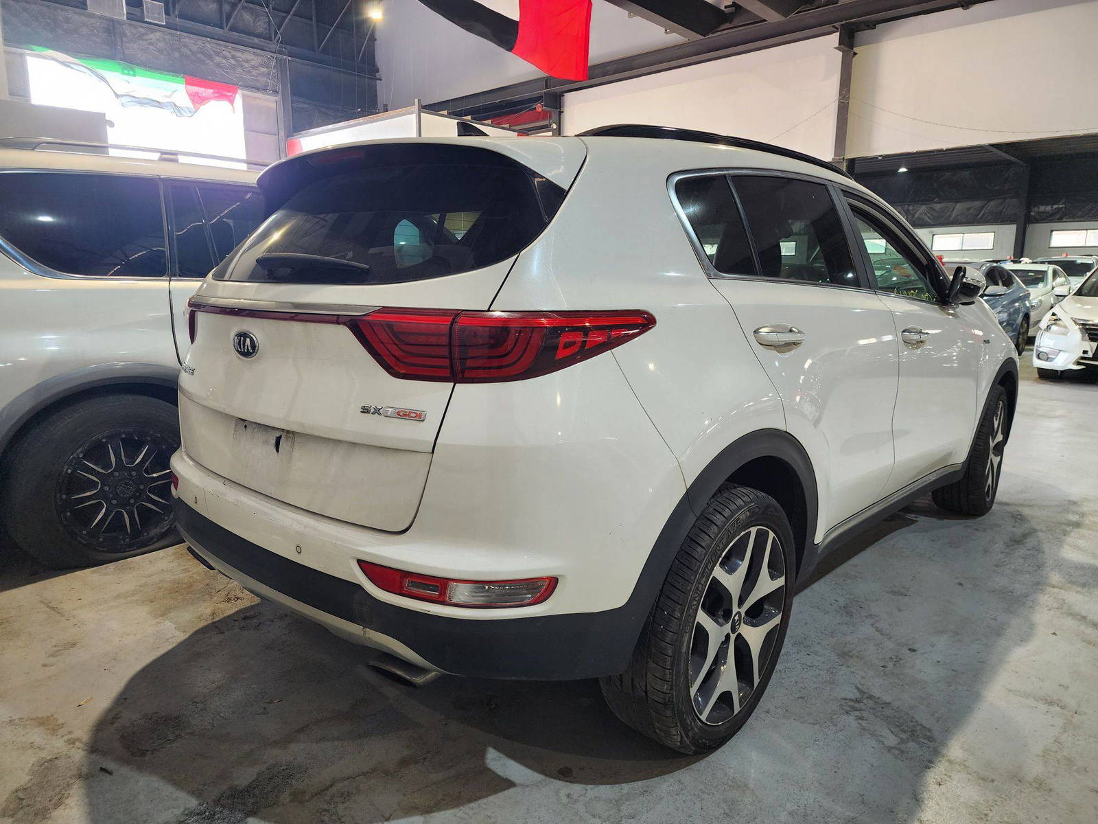 2018 KIA SPORTAGE — 141012 Miles — Lot 44850875 — Main - Marhaba Auctions Used Cars - Image 4