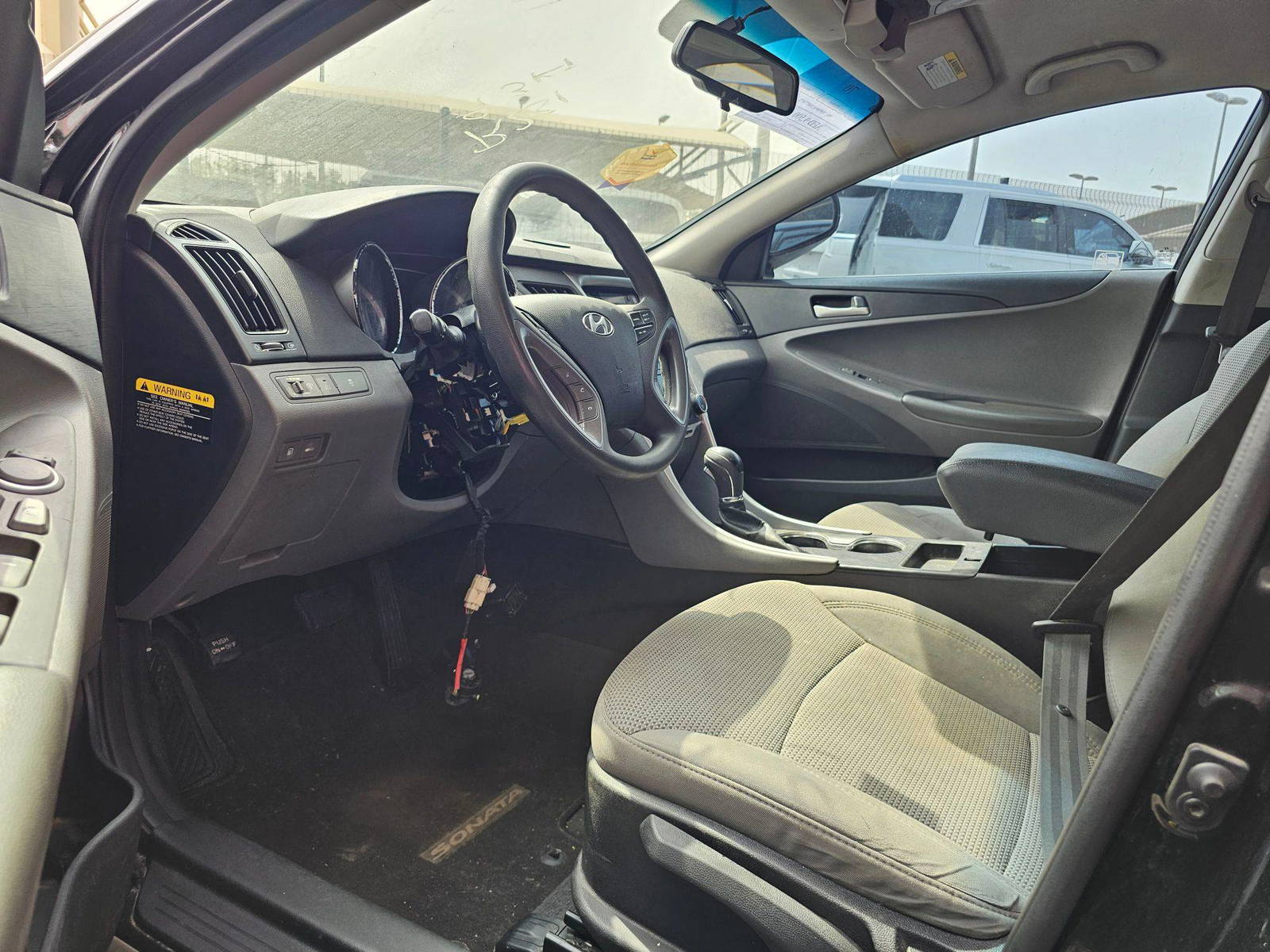 HYUNDAI SONATA 2013 - Marhaba Auction Used Cars - Image 6