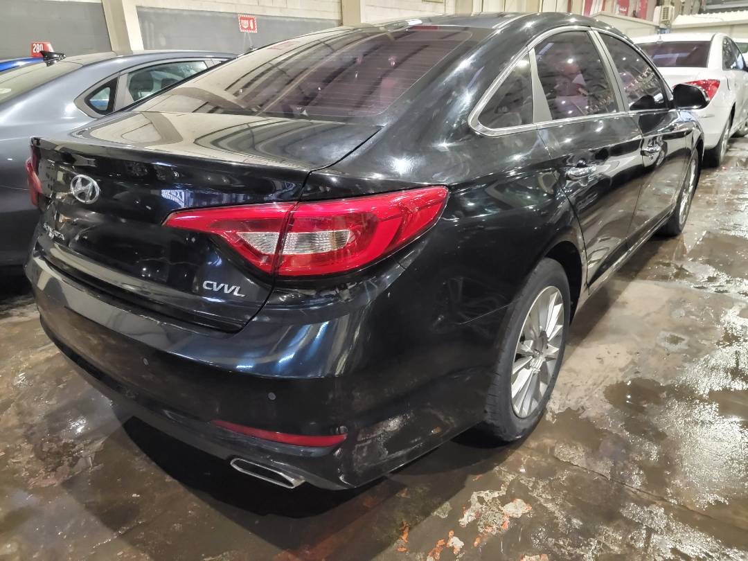 2015 HYUNDAI SONATA — 144764 KM — Lot 024153 — Ind. 12 - Marhaba Auctions Used Cars - Image 6