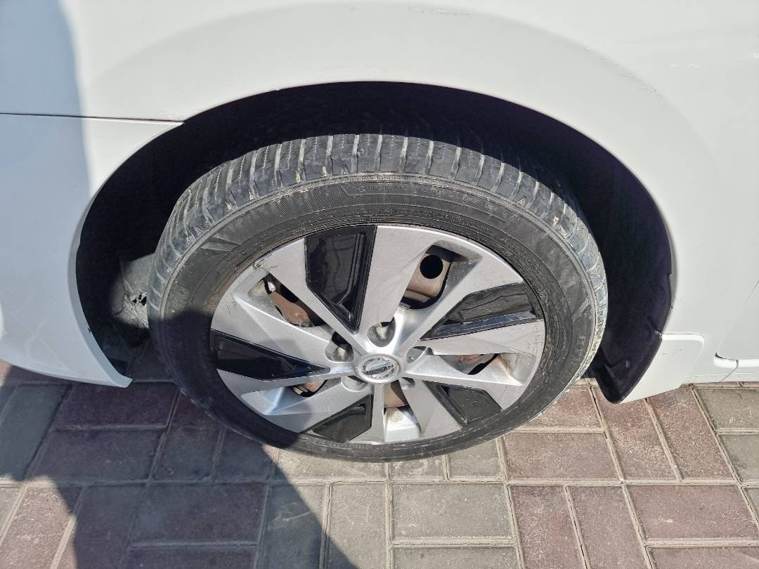 2015 NISSAN SENTRA — 103706 Miles — Lot 125487 — Ind. 12 - Marhaba Auctions Used Cars - Image 10