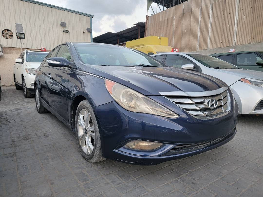 2011 HYUNDAI SONATA — 91817 Miles — Lot 44609 — Main - Marhaba Auctions Used Cars - Image 4