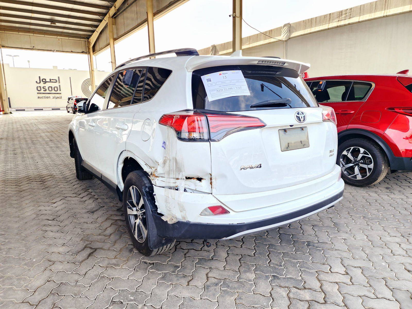 2018 TOYOTA RAV4 — 150600 KM — Lot 75057384 — Souq - Marhaba Auctions Used Cars - Image 4
