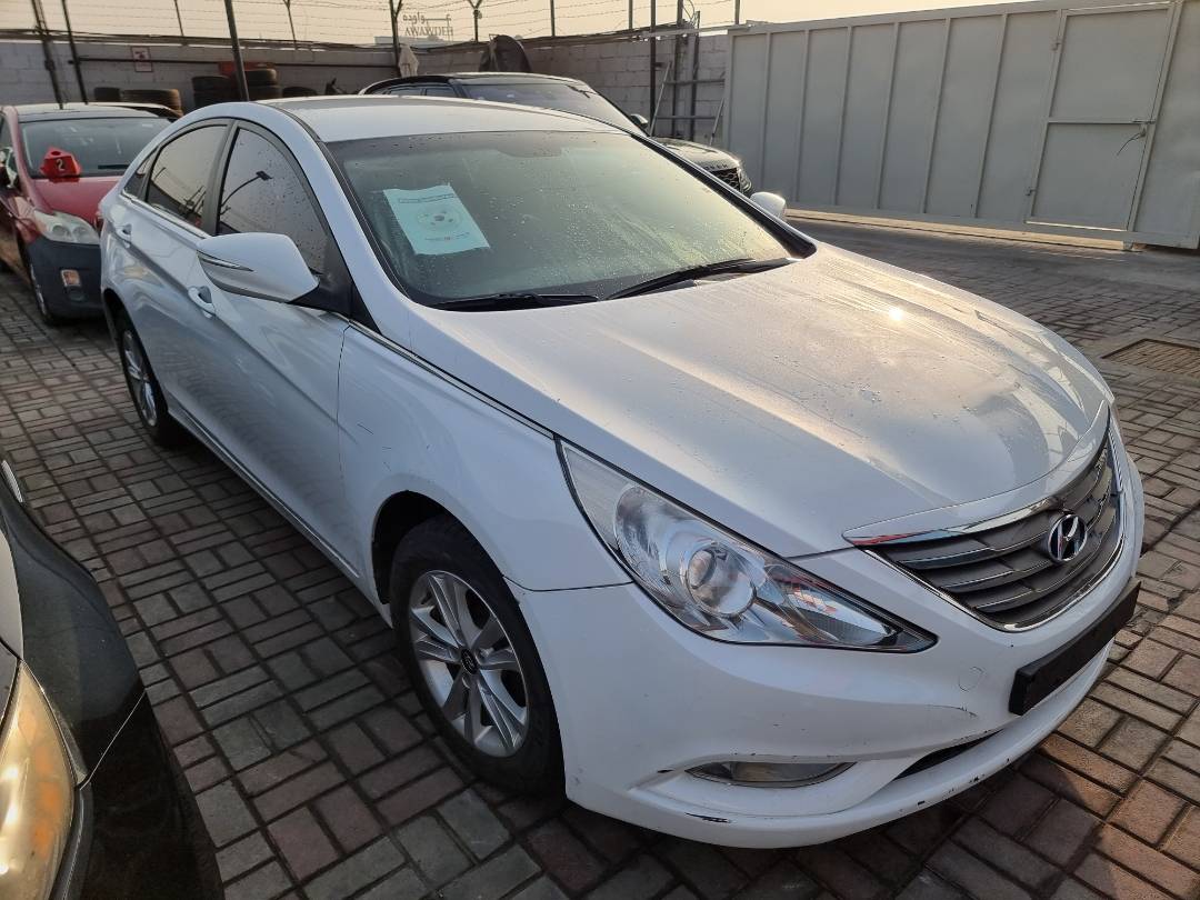 HYUNDAI SONATA 2012 - Marhaba Auction Used Cars - Image 3