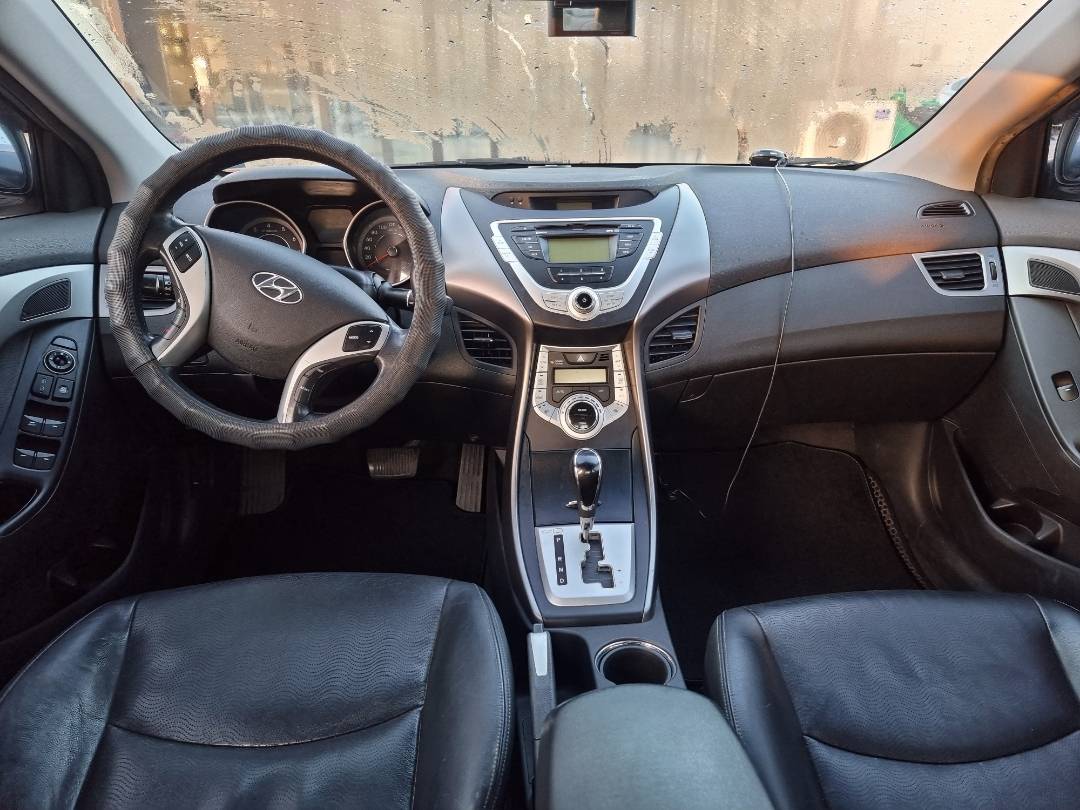 2011 HYUNDAI AVANTE — 138172 KM — Lot 215478 — Souq - Marhaba Auctions Used Cars - Image 7