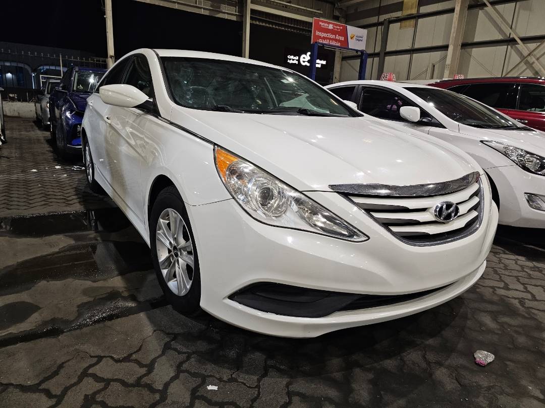 2014 HYUNDAI SONATA — 178849 Miles — Lot H864820 — Main - Marhaba Auctions Used Cars - Image 3