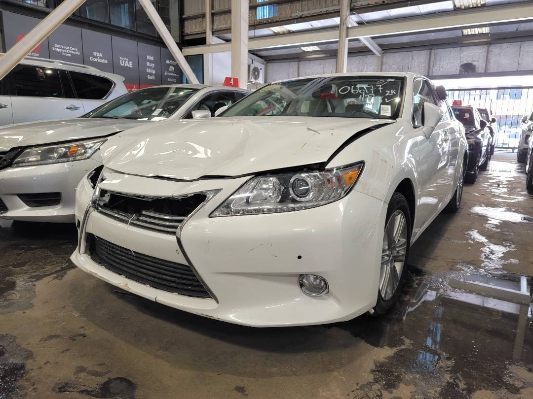 2013 LEXUS ES 350 — 141039 Miles — Lot 9D2066177 — Main - Marhaba Auctions Used Cars - Image 5