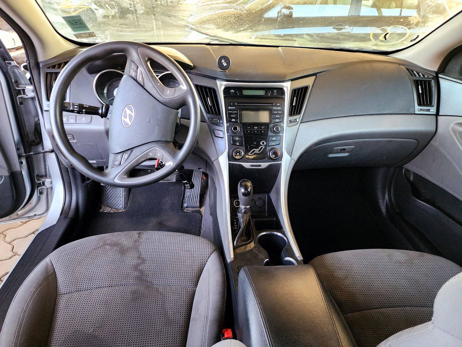 2013 HYUNDAI SONATA — 108138 Miles — Lot DH787103 — Souq - Marhaba Auctions Used Cars - Image 7