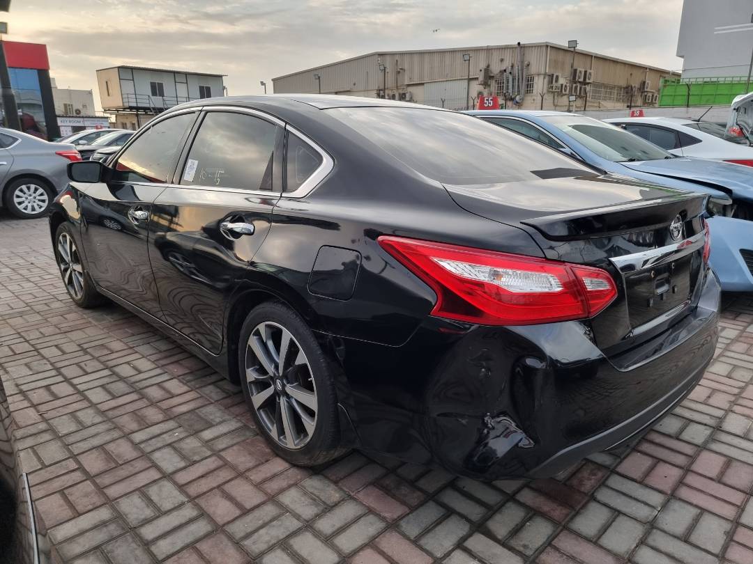 2016 NISSAN ALTIMA — 154642 Miles — Lot 215487 — Ind. 12 - Marhaba Auctions Used Cars - Image 5