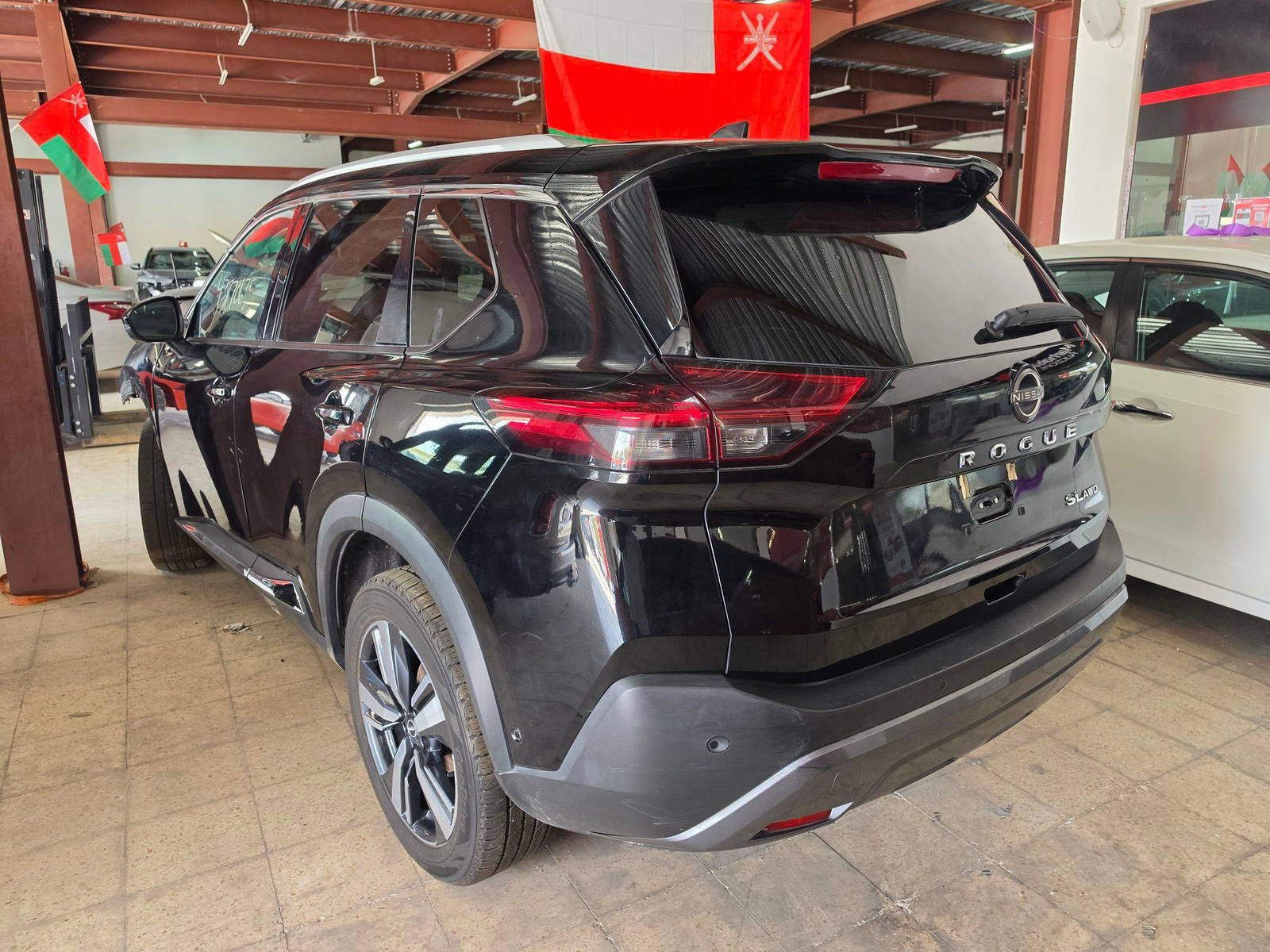 NISSAN ROGUE 2023 - Marhaba Auction Used Cars - Image 6