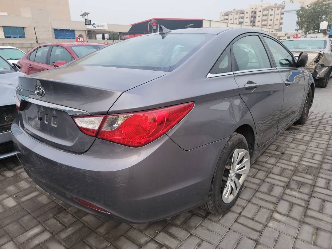 2011 HYUNDAI SONATA — 196409 Miles — Lot 37884174 - Marhaba Auctions Used Cars - Image 3