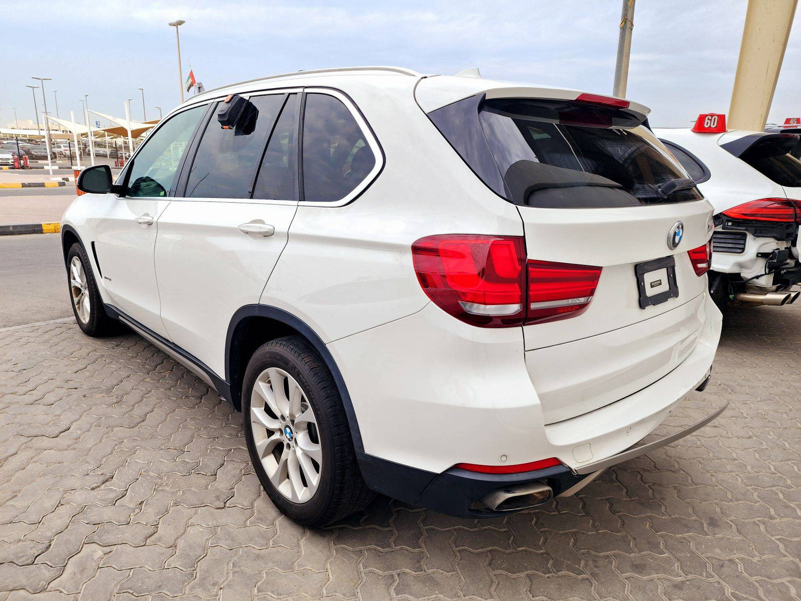 2018 BMW X5 SDRIVE35I — 106270 Miles — Lot 39113533 — Souq - Marhaba Auctions Used Cars - Image 3