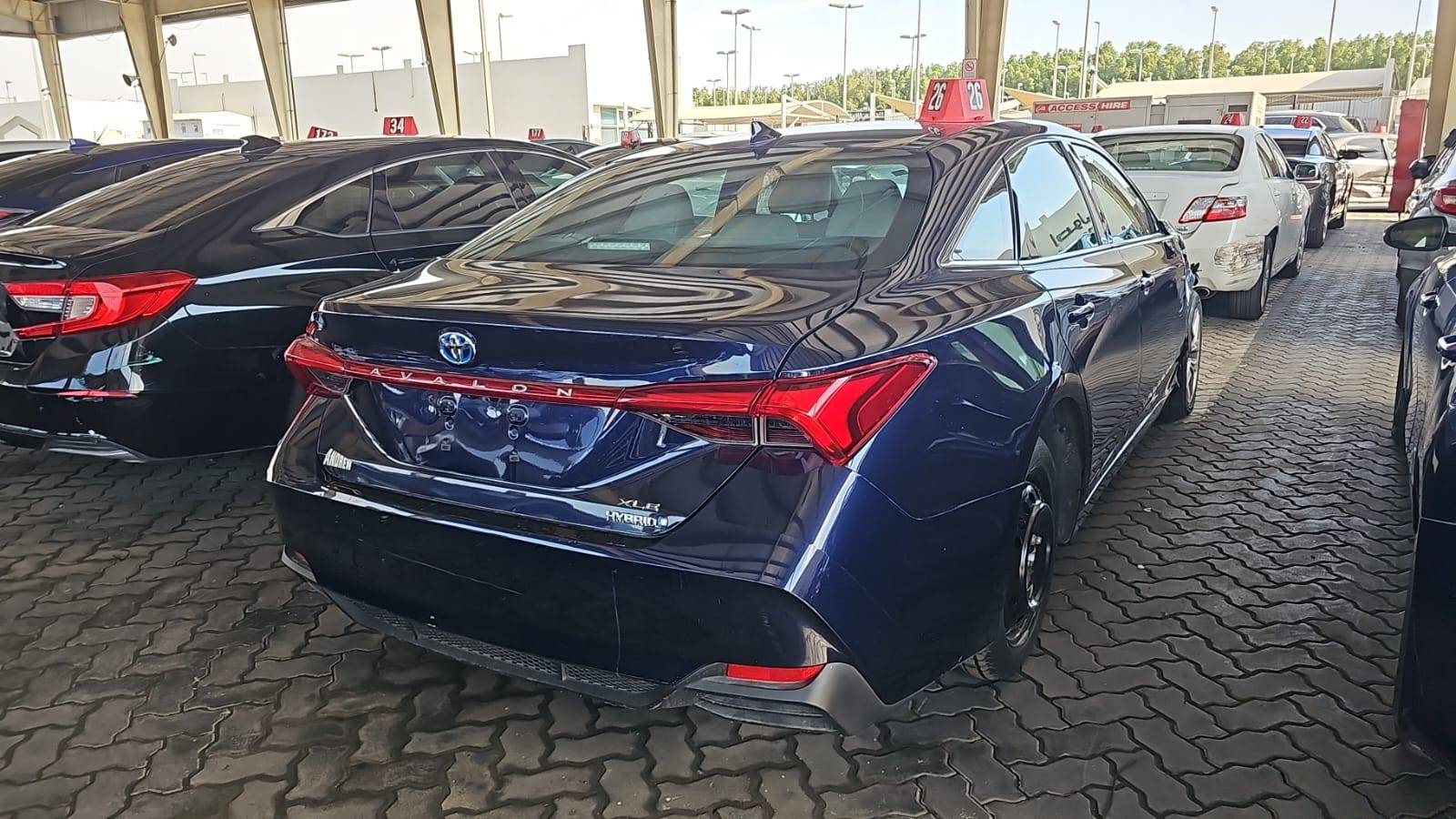 2021 TOYOTA AVALON — 19395 Miles — Lot U001484 — Souq - Marhaba Auctions Used Cars - Image 9