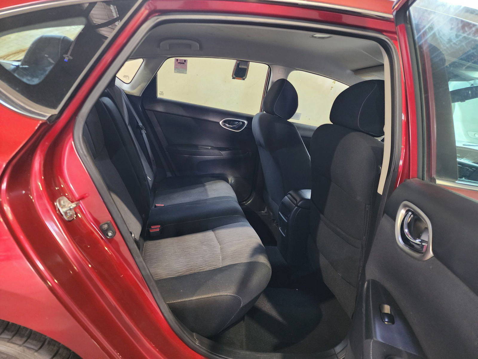 2015 NISSAN SENTRA — 144927 Miles — Lot 237631 — Al Quoz - Marhaba Auctions Used Cars - Image 7