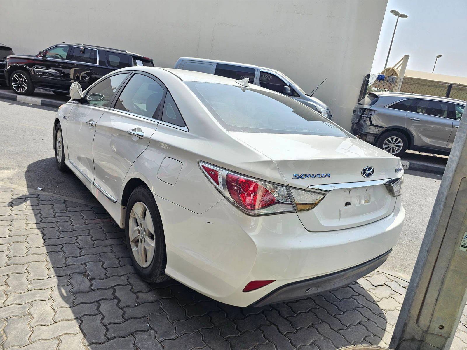 HYUNDAI SONATA 2012 - Marhaba Auction Used Cars - Image 4