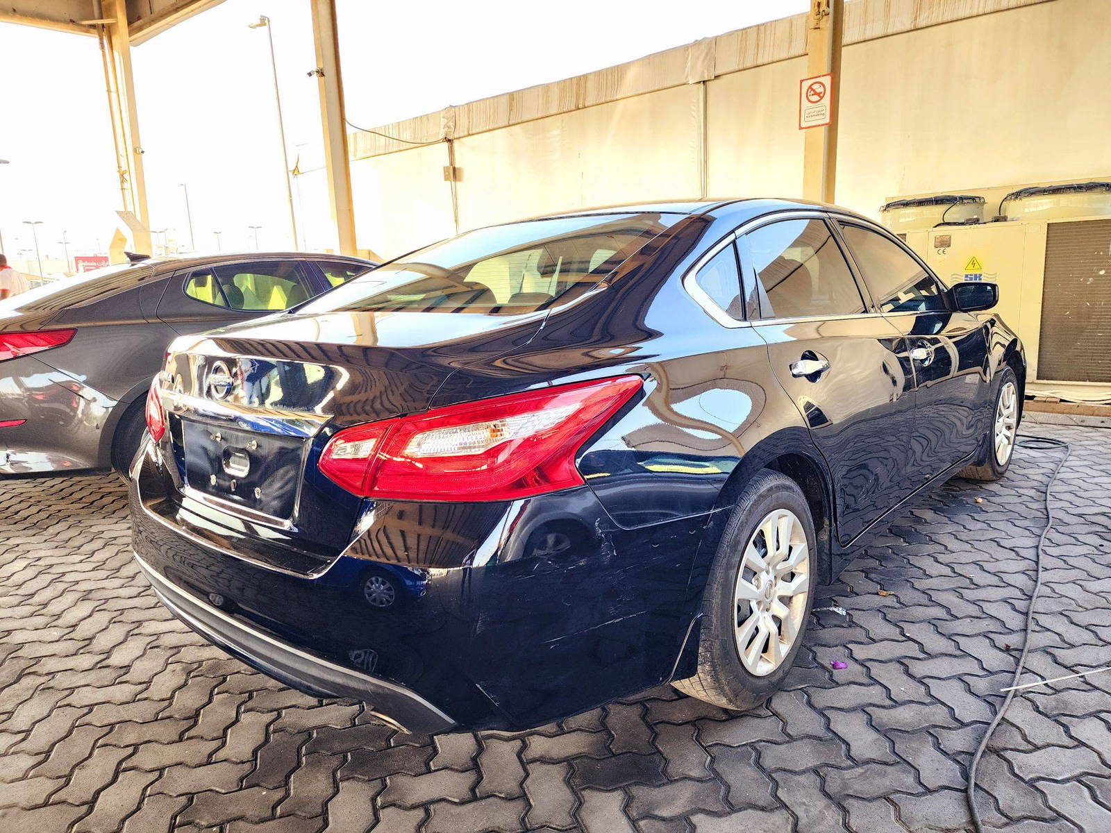 2017 NISSAN ALTIMA — 188833 Miles — Lot 40066918 — Souq - Marhaba Auctions Used Cars - Image 3
