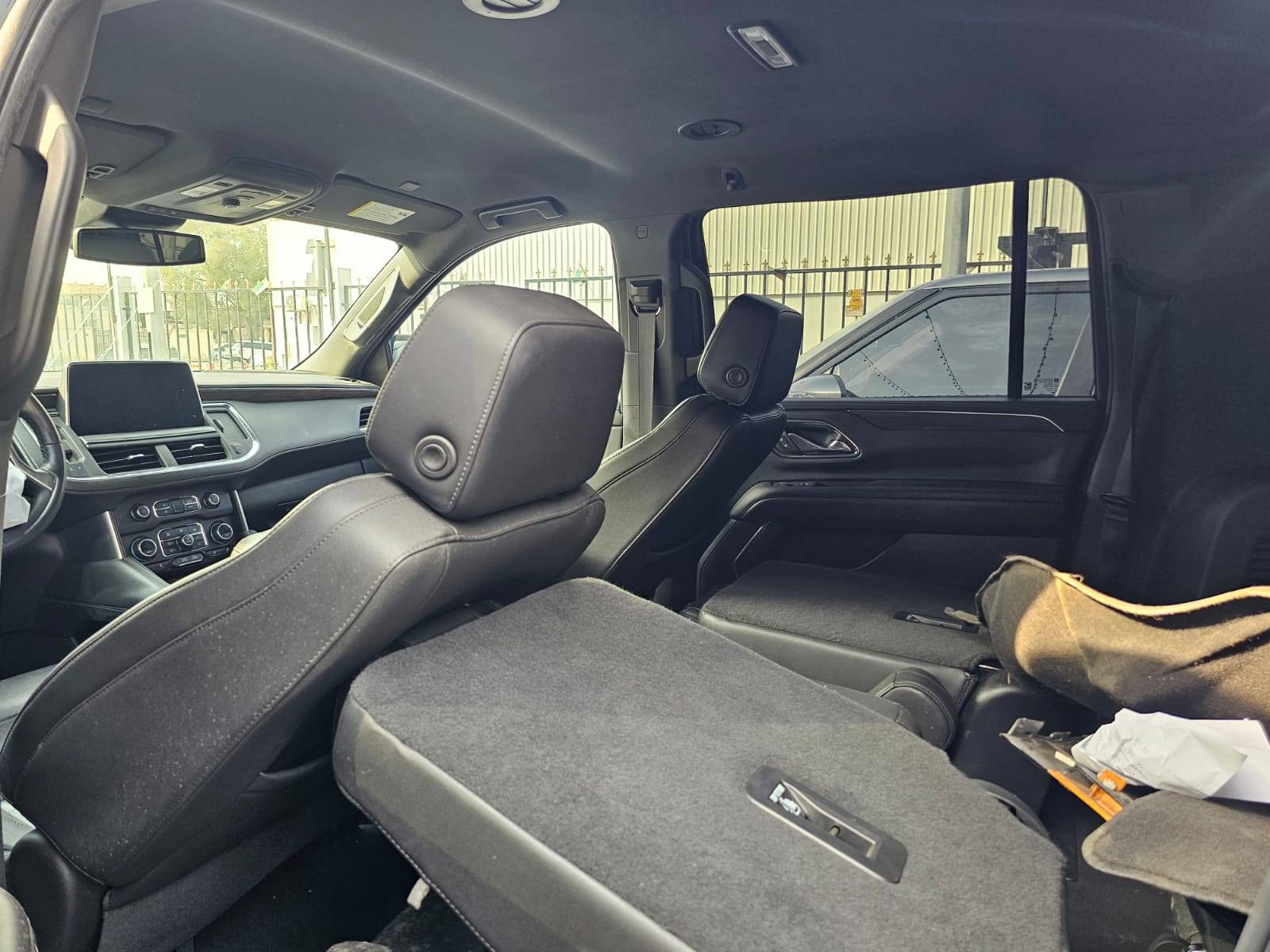 2023 CHEVROLET SUBURBAN — sold — 120611 Miles — Lot 112933 — Main - Marhaba Auctions Used Cars - Image 6