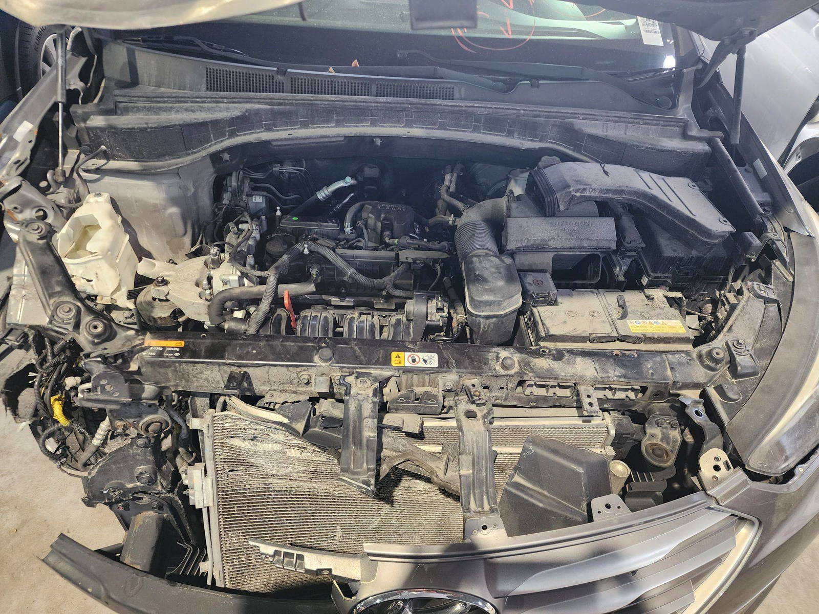 HYUNDAI SANTA FE 2017 - Marhaba Auction Used Cars - Image 13