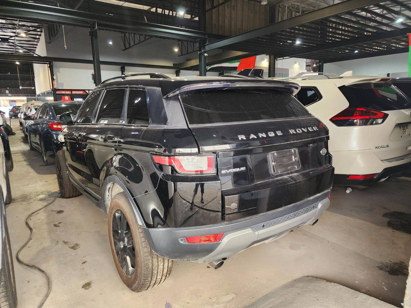 2017 LAND ROVER RANGE ROVER EVOQUE SE — 108872 Miles — Lot 88233565 — Ind. 12 - Marhaba Auctions Used Cars - Image 5