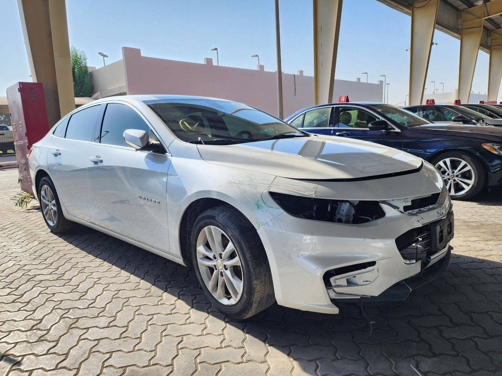 2017 CHEVROLET MALIBU — 120284 Miles — Lot 40407814 — Souq - Marhaba Auctions Used Cars - Image 4