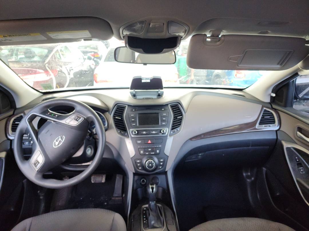 2017 HYUNDAI SANTA FE — 104908 Miles — Lot 50450804 — Souq - Marhaba Auctions Used Cars - Image 8