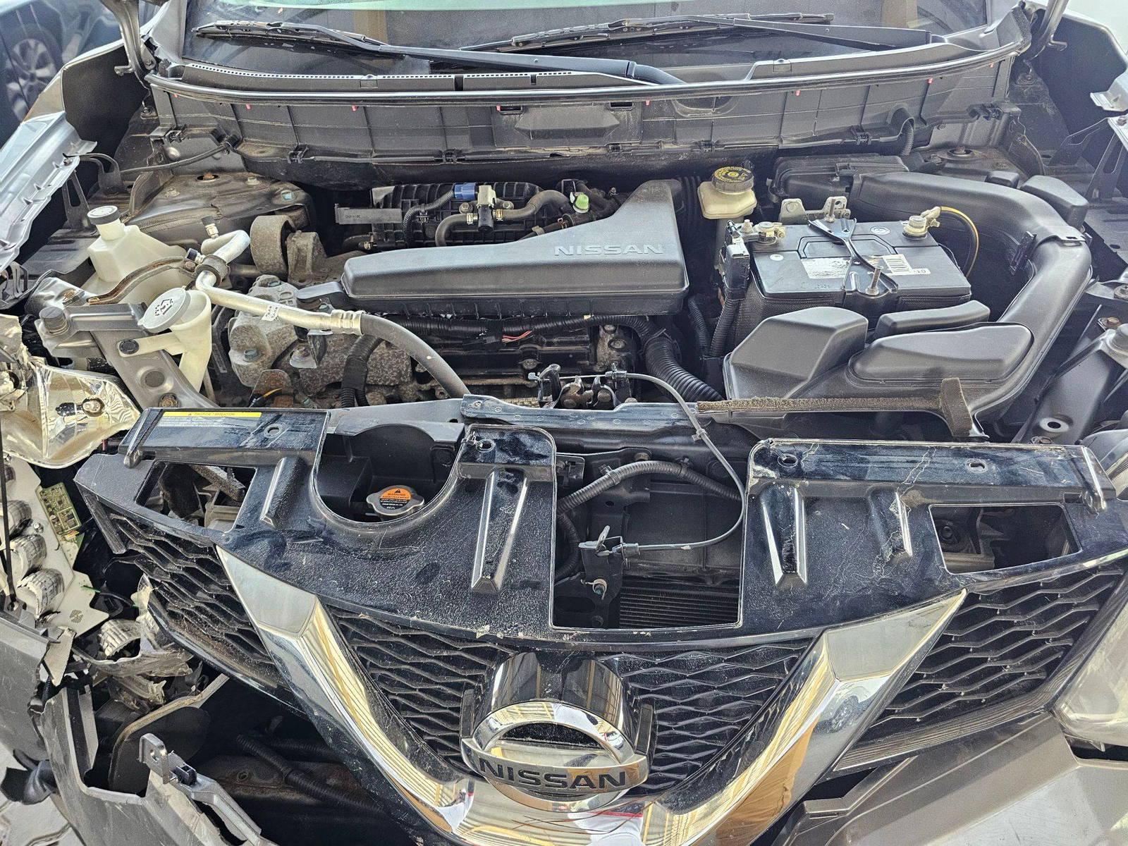 2015 NISSAN ROGUE — 169905 Miles — Lot V2FP534436 — Souq - Marhaba Auctions Used Cars - Image 11