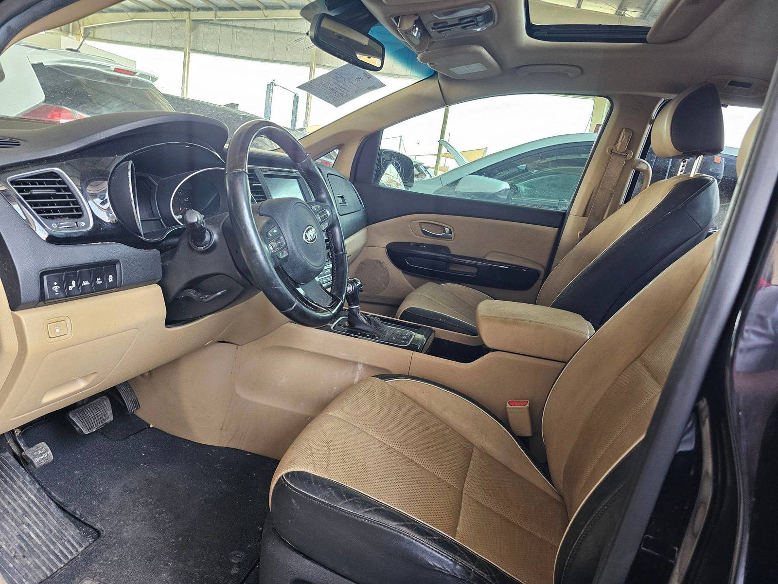 KIA SEDONA 2015 - Marhaba Auction Used Cars - Image 9