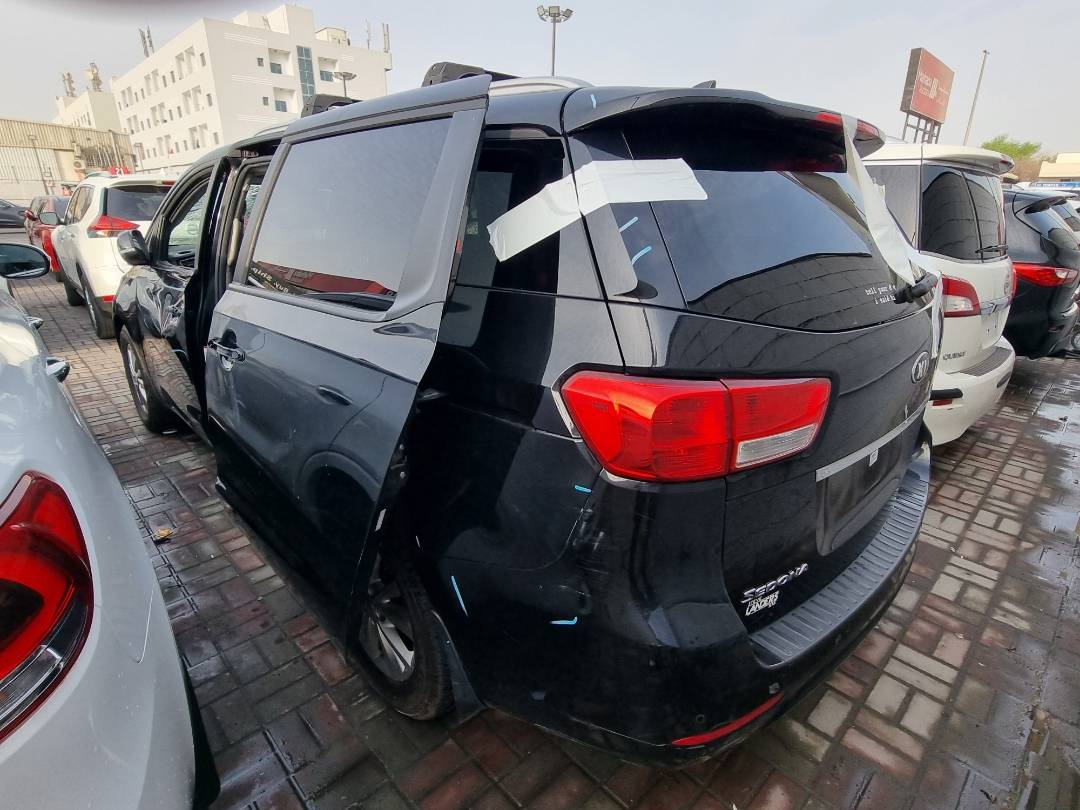 2017 KIA SEDONA — 107398 Miles — Lot 319926 — Ind. 12 - Marhaba Auctions Used Cars - Image 3