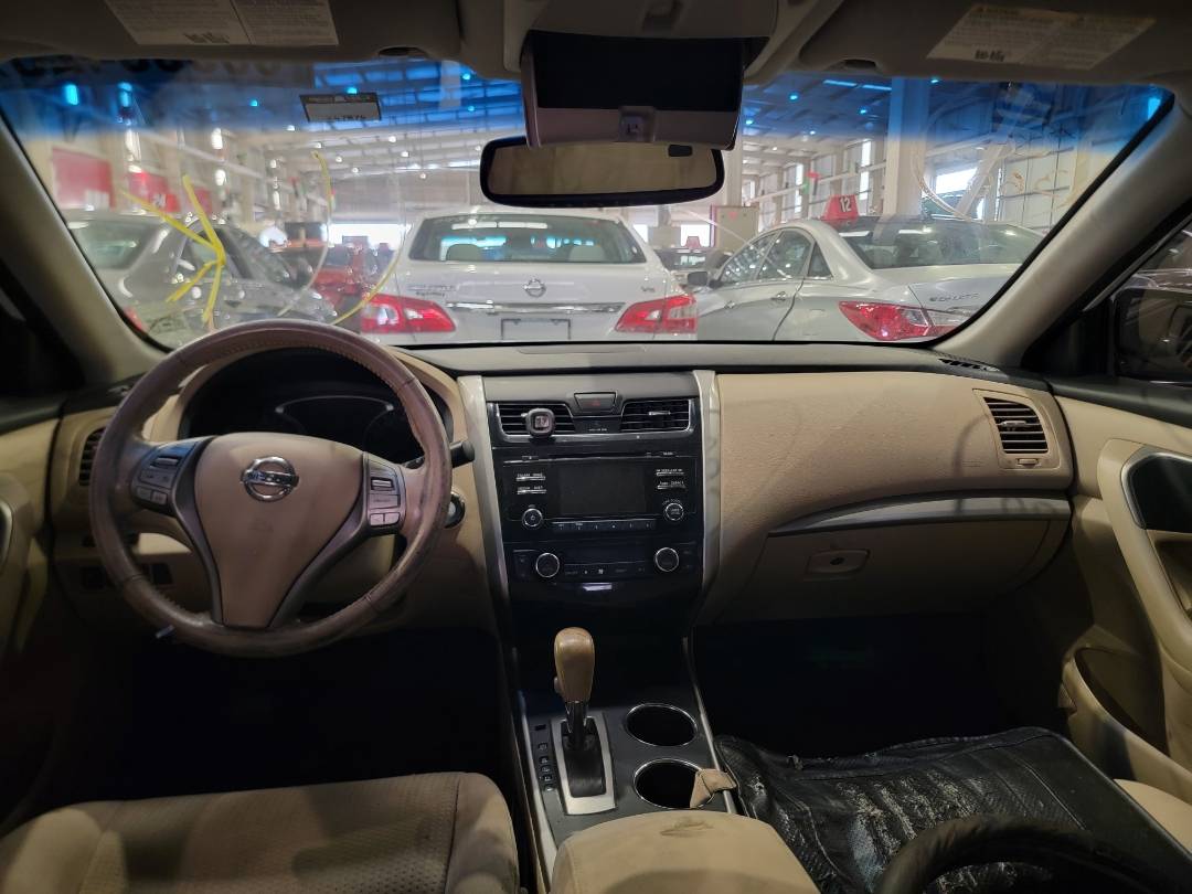 2015 NISSAN ALTIMA — 247876 Miles — Lot FC103524 — Main - Marhaba Auctions Used Cars - Image 7