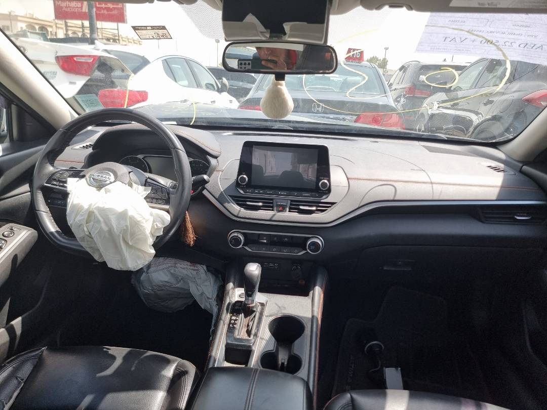 2019 NISSAN ALTIMA — 131991 Miles — Lot 185185 — Ind. 12 - Marhaba Auctions Used Cars - Image 8
