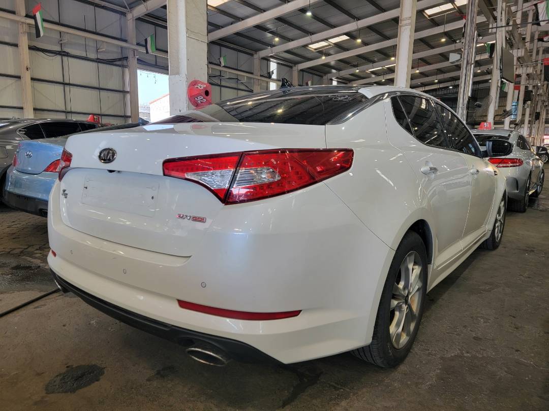 2011 KIA K5 — 205166 KM — Lot BA174358 — Main - Marhaba Auctions Used Cars - Image 4