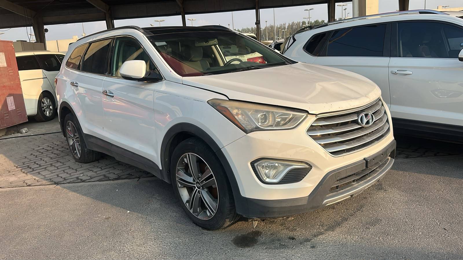 Hyundai Santa Fe 2015 view 2