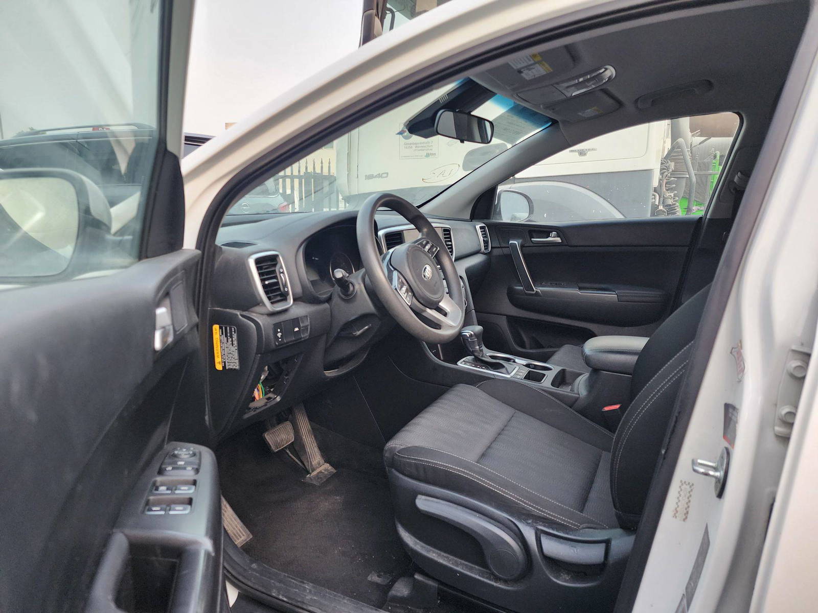 2021 KIA SPORTAGE — 119426 Miles — Lot 89284435 — Souq - Marhaba Auctions Used Cars - Image 7
